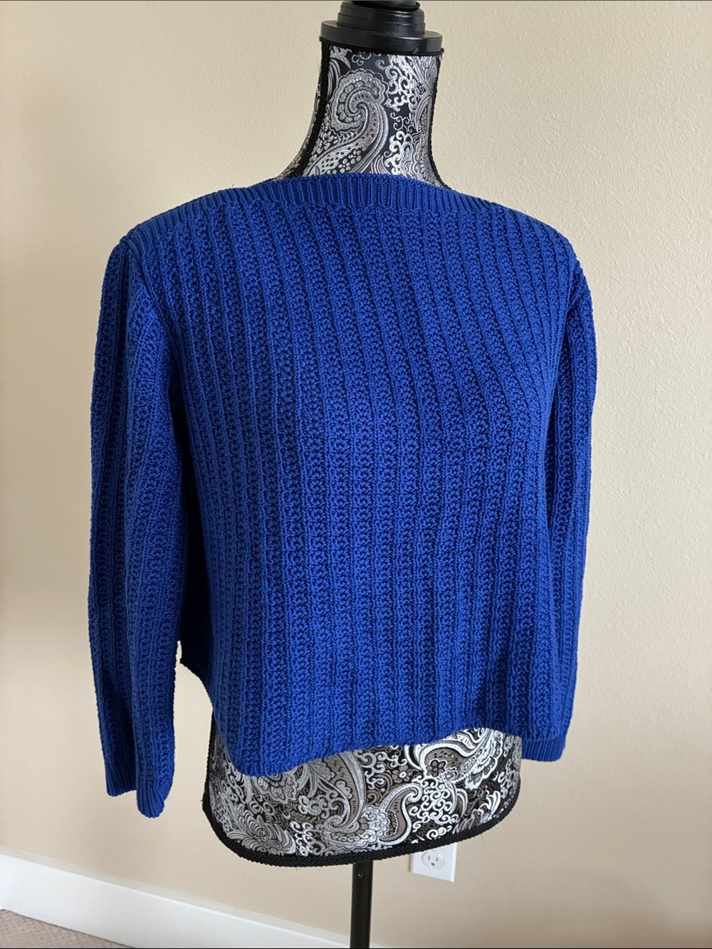 Lafayette 148 New York Silk and Cotton Cobalt Blue Ribbed, Cropped Sweater Small
